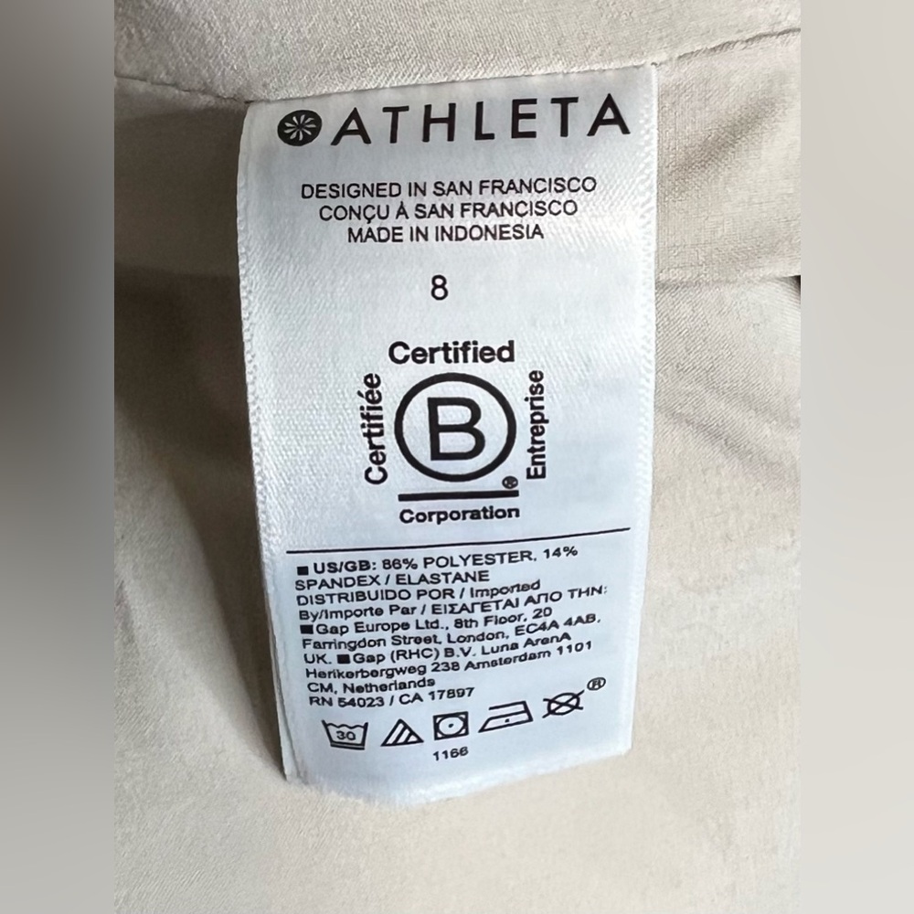 Athleta High Rise Wide Leg Cropped Endeavor Pants Activewear Casual Travel Light - Picture 9 of 10